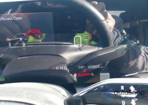 2024 Cadillac Lyriq Tech W/1Sa z USA, uszkodzony, nr VIN 1GYKPMRL4RZ102753